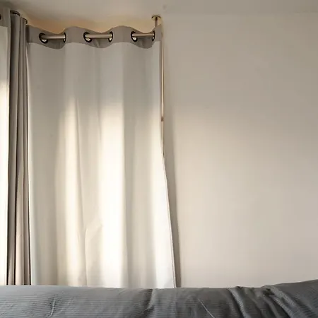 Apartment Batignolles Studio